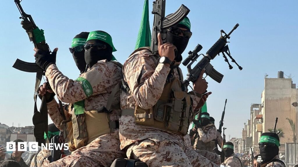 LIVEHamas agrees to Trump's plan to disarm in Gaza, official tells BBC, with Israel yet to commentA senior Hamas official said the group had agreed to the plan - announced by the US president late on Thursday - and an official statement would follow.