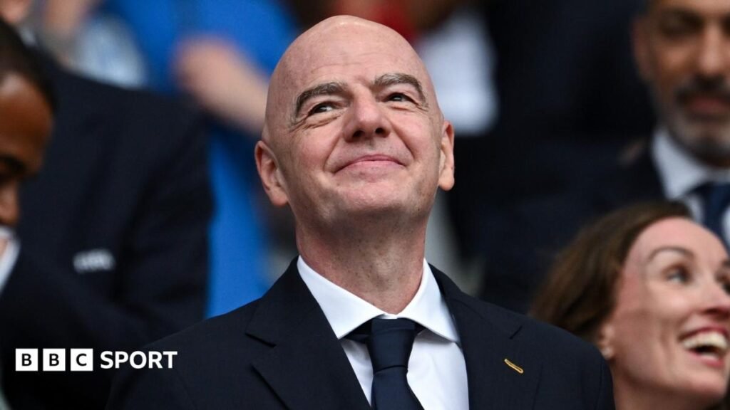 Fifa executive joins Burnham in questioning InfantinoFifa's chief operating officer strongly criticises Gianni Infantino's plan to sell stakes in competitions to private investors.1 hr agoWorld Cup Fifa executive joins Burnham in questioning InfantinoFifa's chief operating officer strongly criticises Gianni Infantino's plan to sell stakes in competitions to private investors.1 hr agoWorld Cup