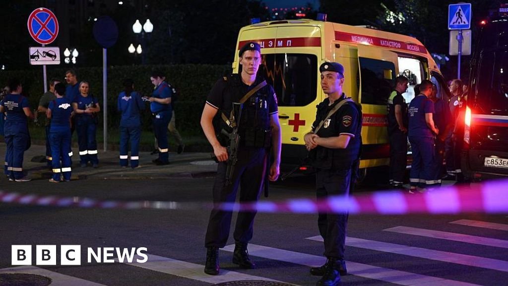 Three killed in Moscow restaurant explosionThe deadly blast took place in a venue near the centre of the city, but the cause is currently unclear.20 mins agoEurope Three killed in Moscow restaurant explosionThe deadly blast took place in a venue near the centre of the city, but the cause is currently unclear.20 mins agoEurope