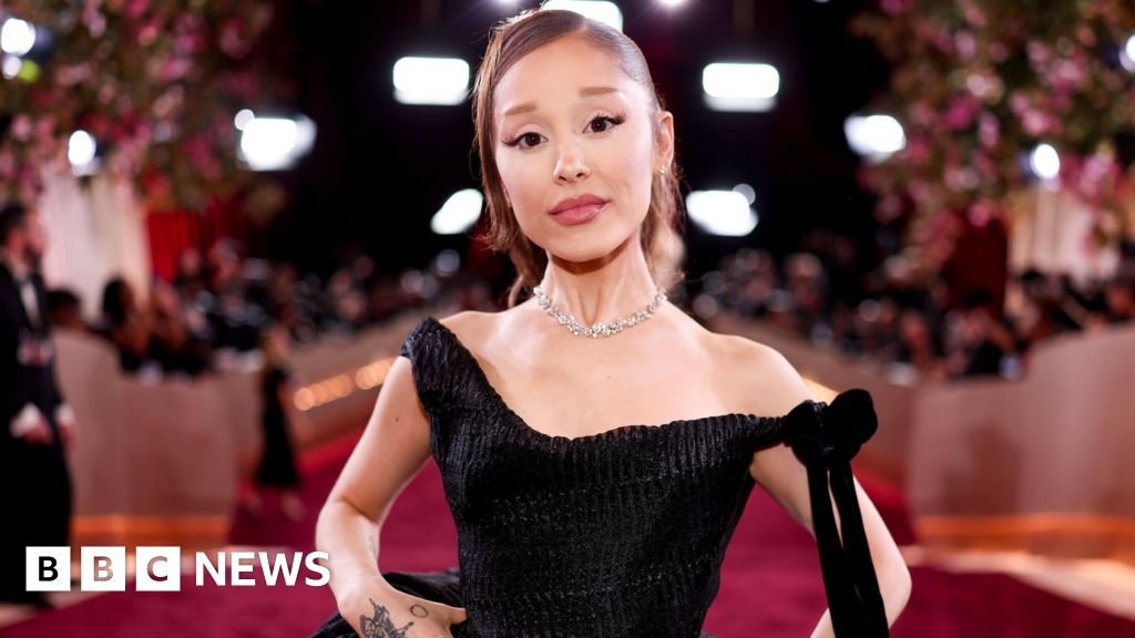 Ariana Grande to take a break from public life amid 'endless' scrutiny The US singer, 33, will "step back from visibility" at the end of her world tour next month, her representative says.15 mins agoCulture Ariana Grande to take a break from public life amid 'endless' scrutiny The US singer, 33, will "step back from visibility" at the end of her world tour next month, her representative says.15 mins agoCulture