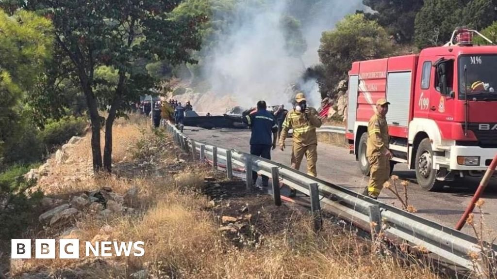 Two crew killed after firefighting helicopters collide in Greece, as British pilot survivesOne Danish and one Greek national died in the incident, while a British pilot and another Greek crew member survived.4 hrs agoEurope Two crew killed after firefighting helicopters collide in Greece, as British pilot survivesOne Danish and one Greek national died in the incident, while a British pilot and another Greek crew member survived.4 hrs agoEurope
