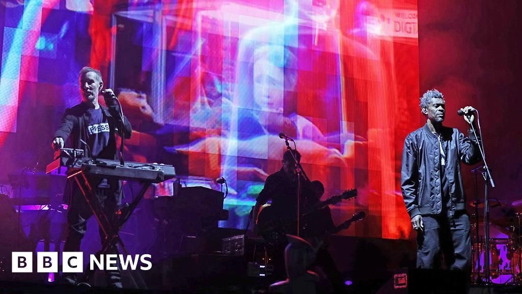 Massive Attack respond after Singapore ban over Palestine displayThe UK band says they are "surprised and disappointed" by their treatment over shouting "free Palestine" at a concert there.4 hrs agoWorld Massive Attack respond after Singapore ban over Palestine displayThe UK band says they are "surprised and disappointed" by their treatment over shouting "free Palestine" at a concert there.4 hrs agoWorld