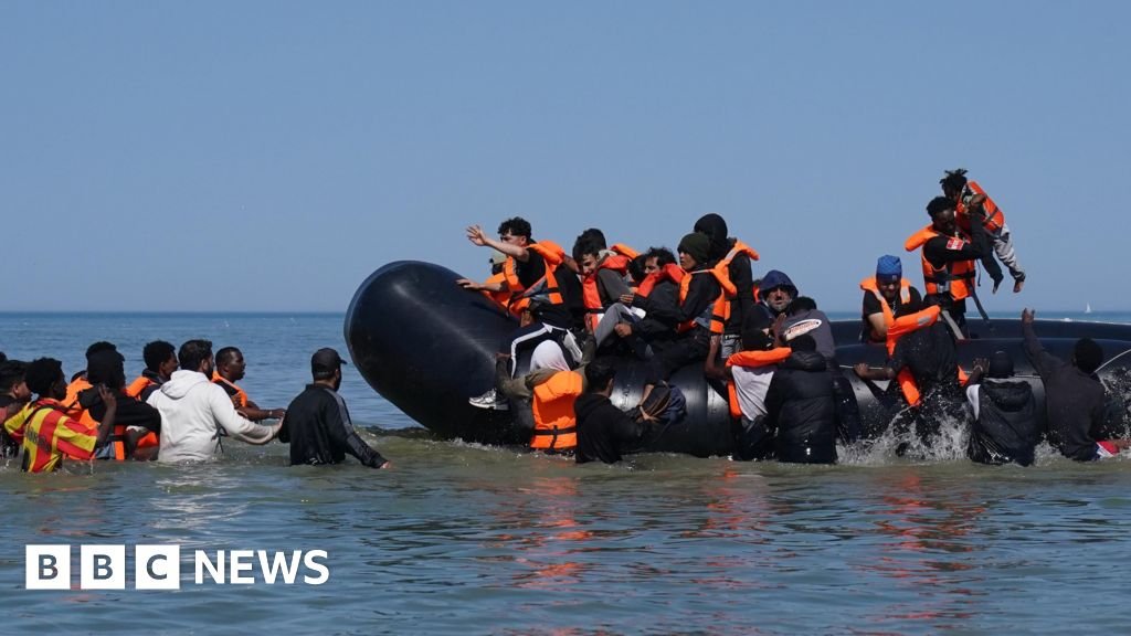 France hits out at Reform UK plan to return migrants using NavyIt comes after the party said it would override French objections to return migrants to France.12 mins agoPolitics France hits out at Reform UK plan to return migrants using NavyIt comes after the party said it would override French objections to return migrants to France.12 mins agoPolitics