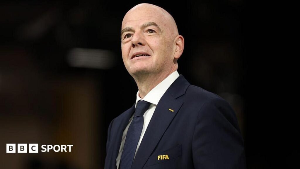 Fifa admits mistakes but Infantino remains presidentGianni Infantino will remain as Fifa president after he receives the backing of senior executives following a meeting, despite the governing body admitting "mistakes" were made.37 mins agoFootball
