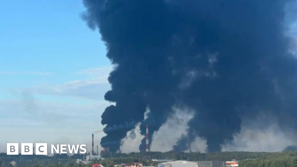 Ukraine hits two oil refineries deep in Russian territoryUkraine's president says the strikes aim to limit revenues Russia "used to finance" its war.2 hrs agoEurope Ukraine hits two oil refineries deep in Russian territoryUkraine's president says the strikes aim to limit revenues Russia "used to finance" its war.2 hrs agoEurope