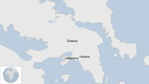 A graphic map of Greece with Athens and Salamina highlighted.