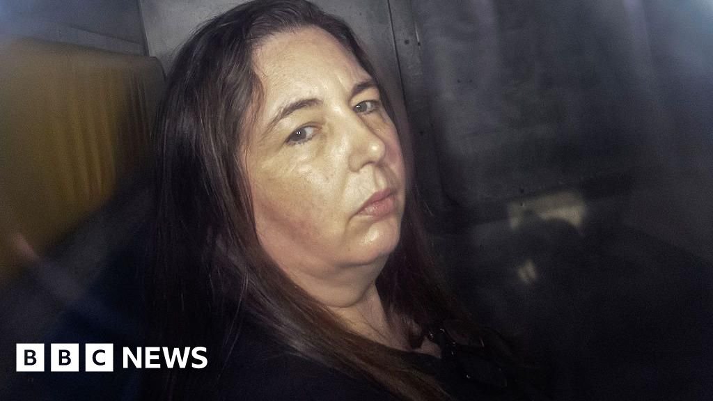 The hotel booking mix-up that could free mushroom murdererA table tennis tournament and a throat lozenge could help Erin Patterson's lawyers overturn her convictions.53 mins agoAustralia The hotel booking mix-up that could free mushroom murdererA table tennis tournament and a throat lozenge could help Erin Patterson's lawyers overturn her convictions.53 mins agoAustralia
