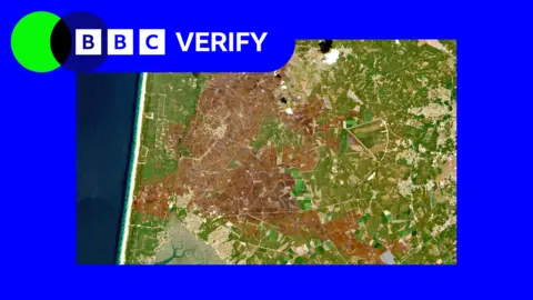 Sentinel-2, Copernicus A satellite image showing wildfire burn marks across a large area of land in south-western France near Bordeaux
