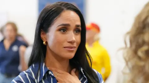 Reuters Duchess of Sussex, head and shoulders pic