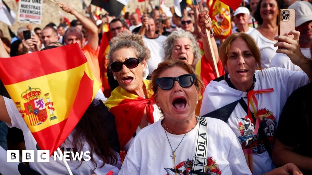Protests in Spain over government's handling of Ceuta migrant crisisSpanish opposition parties accuse Prime Minister Pedro Sánchez of abandoning the residents of Ceuta.1 hr agoEurope Protests in Spain over government's handling of Ceuta migrant crisisSpanish opposition parties accuse Prime Minister Pedro Sánchez of abandoning the residents of Ceuta.1 hr agoEurope