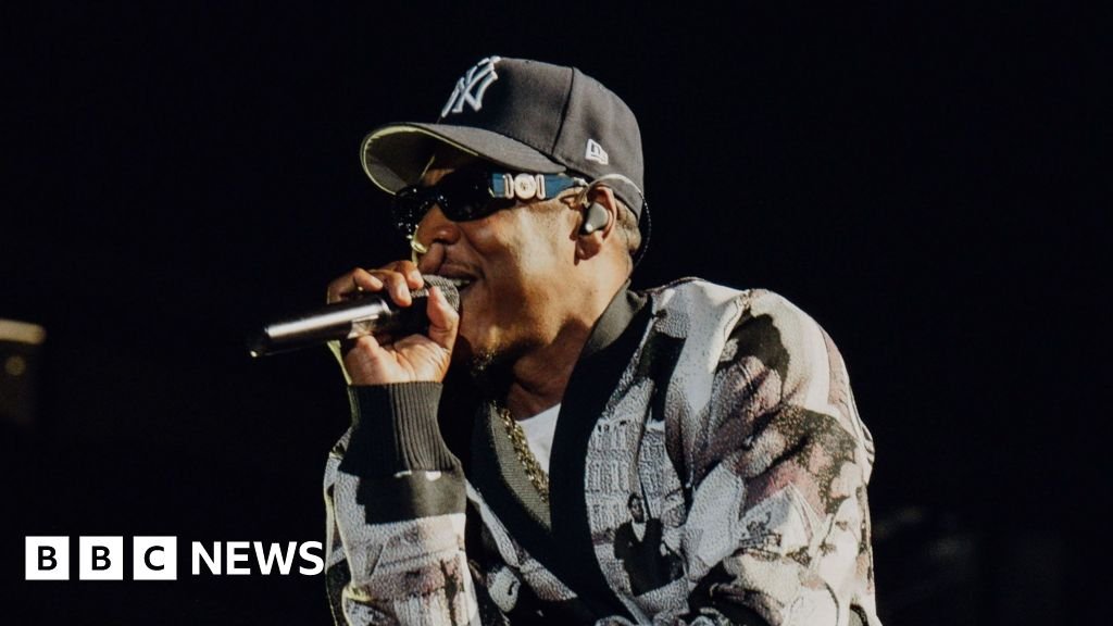 Lauryn Hill, Wyclef and Giggs among surprise guests at Jay-Z's long-awaited UK showThe US rapper rolled back the years for more than two hours at the first of his two shows in London.58 mins ago Lauryn Hill, Wyclef and Giggs among surprise guests at Jay-Z's long-awaited UK showThe US rapper rolled back the years for more than two hours at the first of his two shows in London.58 mins ago