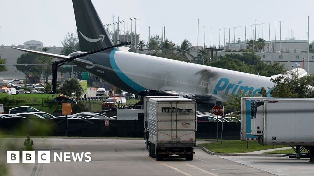 Five dead after Amazon cargo plane crashes at Miami airportFive people are dead and five seriously injured after a Boeing 767-300 cargo plane "overran" the runway and caught fire, officials say.11 mins agoUS & Canada Five dead after Amazon cargo plane crashes at Miami airportFive people are dead and five seriously injured after a Boeing 767-300 cargo plane "overran" the runway and caught fire, officials say.11 mins agoUS & Canada