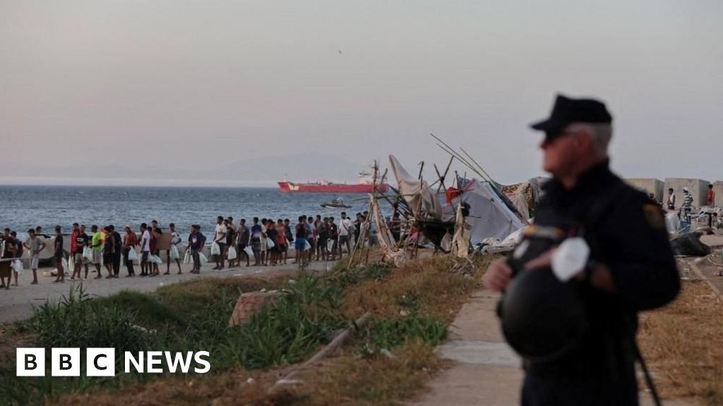 Spanish intelligence warned of Ceuta mass crossing plans before surgeDeclassified documents show Spanish and Moroccan authorities were alerted to social media calls for a mass migrant crossing the day before tens of thousands entered Ceuta.6 hrs agoWorld Spanish intelligence warned of Ceuta mass crossing plans before surgeDeclassified documents show Spanish and Moroccan authorities were alerted to social media calls for a mass migrant crossing the day before tens of thousands entered Ceuta.6 hrs agoWorld