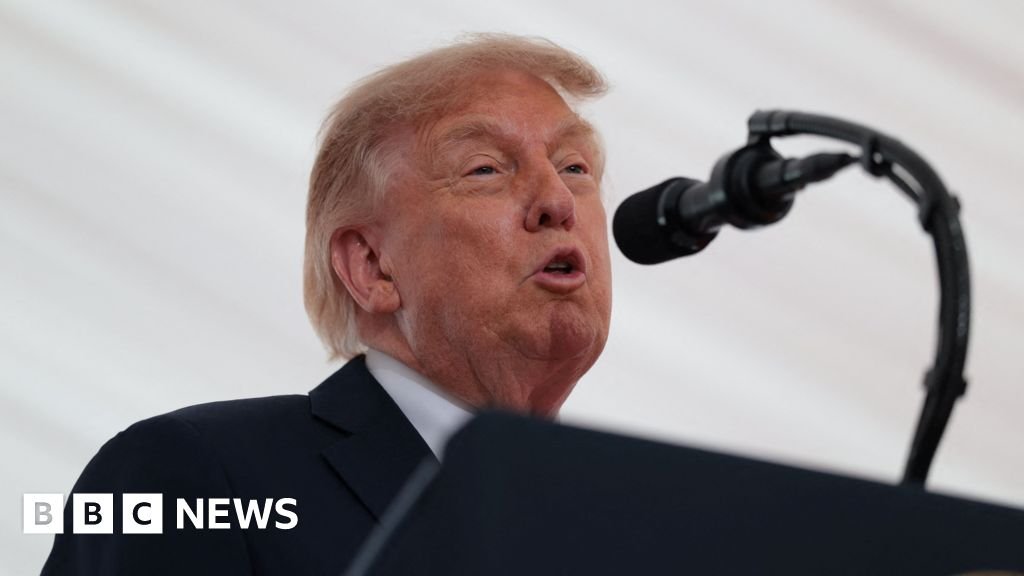 A united Ireland would be 'fantastic' says Trump during Irish visit Trump made the comments during a meeting with Irish leader Micheál Martin, but Downing Street says it will "stick to the Good Friday Agreement".1 hr agoEurope A united Ireland would be 'fantastic' says Trump during Irish visit Trump made the comments during a meeting with Irish leader Micheál Martin, but Downing Street says it will "stick to the Good Friday Agreement".1 hr agoEurope