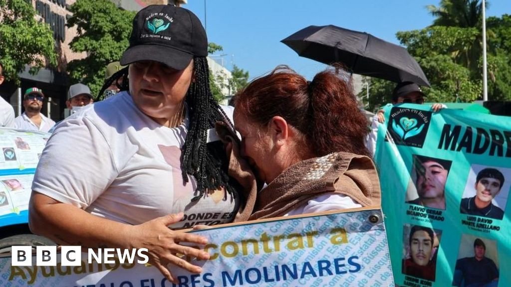 Thousands demand end to violence in Mexican cartel hotspot The city has seen violence skyrocket since a feud broke out between two rival factions of the Sinaloa cartel.12 mins agoLatin America Thousands demand end to violence in Mexican cartel hotspot The city has seen violence skyrocket since a feud broke out between two rival factions of the Sinaloa cartel.12 mins agoLatin America