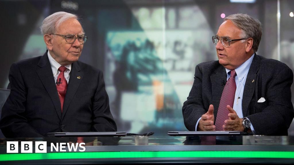 Warren Buffett steps down after six decades at Berkshire – 'Father Time always wins' Since taking control in 1965, Buffett grew a struggling textile mill into a global conglomerate.1 hr agoBusiness Warren Buffett steps down after six decades at Berkshire - 'Father Time always wins' Since taking control in 1965, Buffett grew a struggling textile mill into a global conglomerate.1 hr agoBusiness