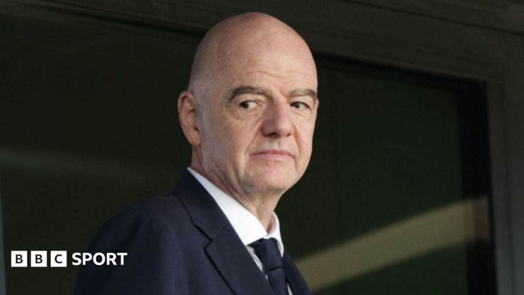 Infantino says he is open to Fifa reformFifa president Gianni Infantino has proposed an external review of how world football's governing body operates. shifting tone as he seeks support to stay on.4 hrs agoFootball