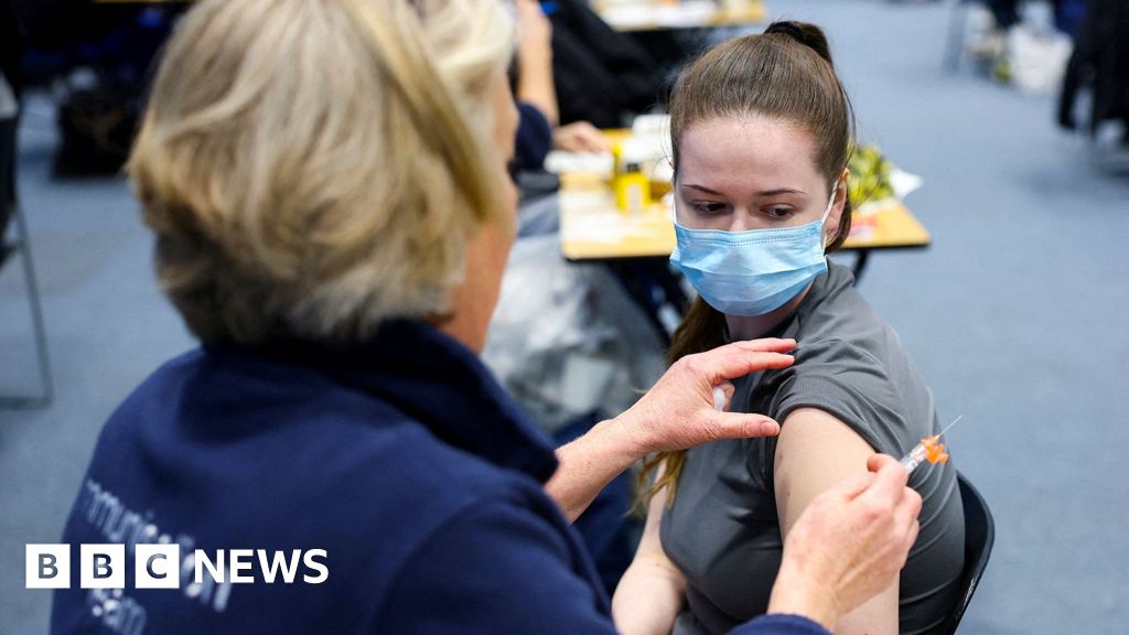 Scientists discover why UK meningitis outbreak was so severeThe bacteria responsible picked up some new genetic material, say experts.55 mins agoHealth Scientists discover why UK meningitis outbreak was so severeThe bacteria responsible picked up some new genetic material, say experts.55 mins agoHealth