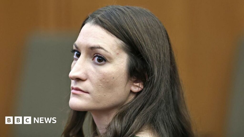 LIVELindsay Clancy in court for first time since murder trial collapsedThe 36-year-old says she is not guilty of murdering her children since she had postpartum psychosis.