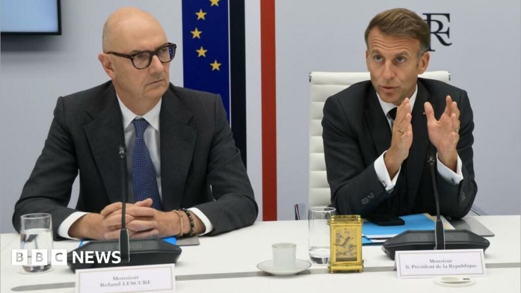 LIVEG7 to release up to 100 million barrels of diesel and crude oil in bid to stop soaring pricesA statement released by the group, which includes France, the UK and Germany, says reserves would be released within four months.