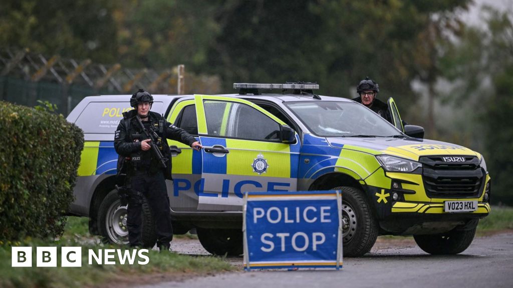 UK-Iranian dual national arrested over RAF Fairford incident released on bailThe 25-year-old man was arrested in the London borough of Westminster on Thursday.4 hrs agoUK UK-Iranian dual national arrested over RAF Fairford incident released on bailThe 25-year-old man was arrested in the London borough of Westminster on Thursday.4 hrs agoUK
