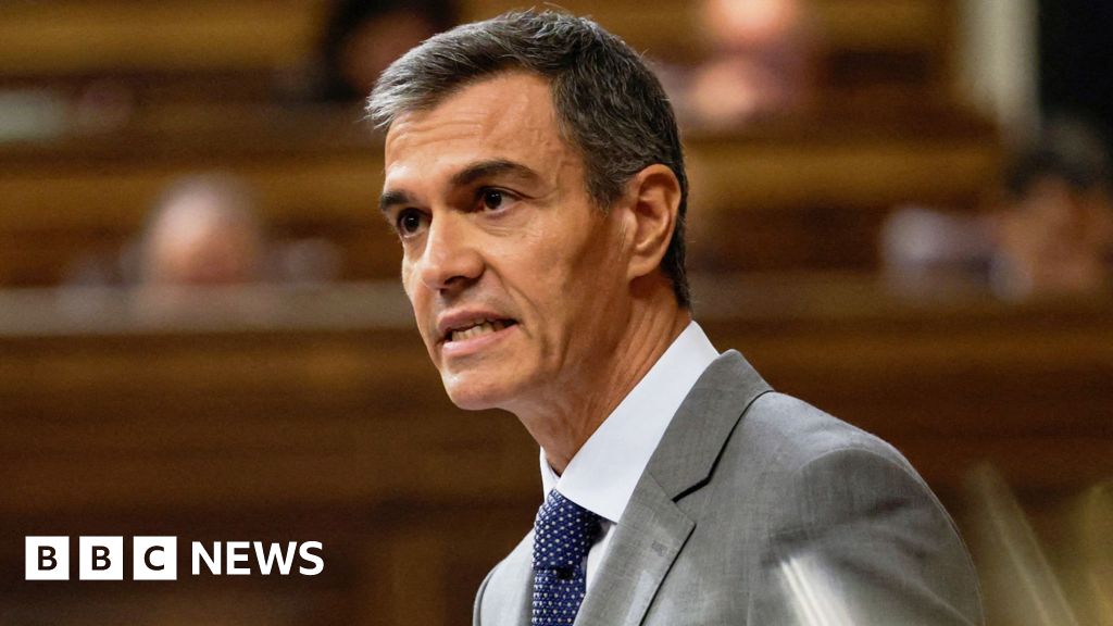 Spanish PM Sánchez calls early election after housing protestsSánchez says Spain will head to the polls on 29 November after recent defeats on measures aimed at addressing the country's housing crisis.6 hrs agoEurope Spanish PM Sánchez calls early election after housing protestsSánchez says Spain will head to the polls on 29 November after recent defeats on measures aimed at addressing the country's housing crisis.6 hrs agoEurope