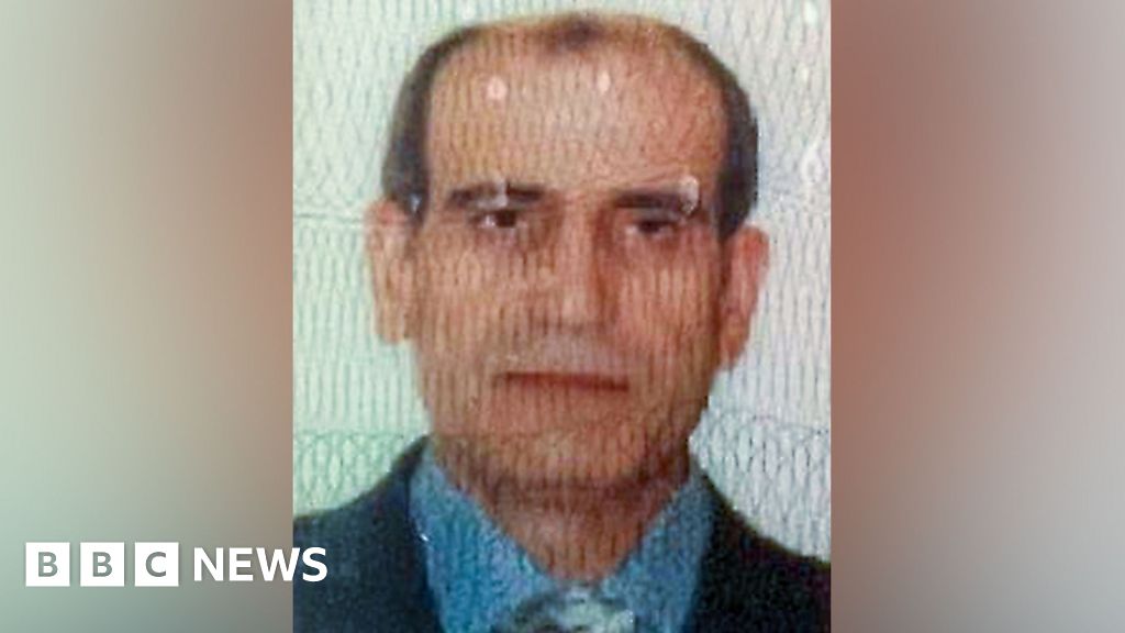 US and Lebanon protecting wanted Syrian general, BBC findsBassam al-Hassan is being sheltered in return for information – including about abducted US reporter Austin Tice.
6 hrs agoWorld US and Lebanon protecting wanted Syrian general, BBC findsBassam al-Hassan is being sheltered in return for information - including about abducted US reporter Austin Tice.
6 hrs agoWorld