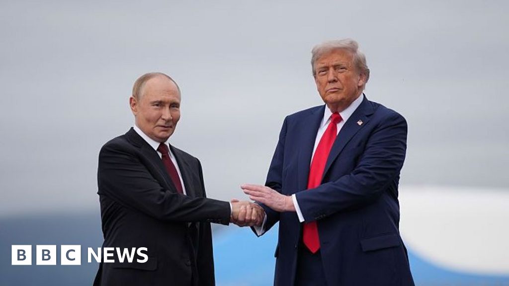 Analysis: Trump's global headaches worsen weeks before crucial electionsAs election day looms, the president turns his eyes overseas for help with a pressing domestic problem.4 hrs agoUS & Canada Analysis: Trump's global headaches worsen weeks before crucial electionsAs election day looms, the president turns his eyes overseas for help with a pressing domestic problem.4 hrs agoUS & Canada