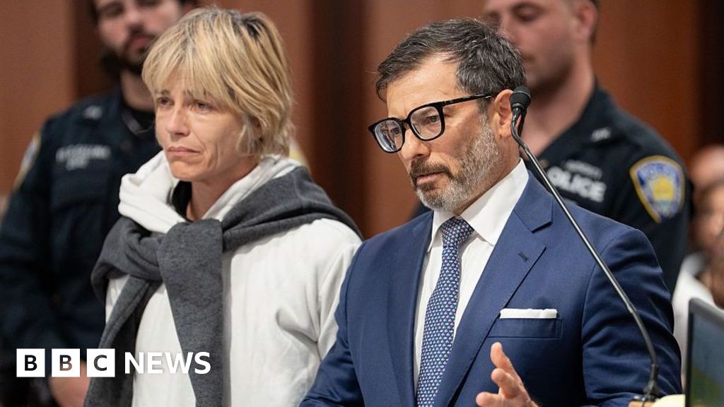 Actress Selma Blair faces charges for kicking nurse and officer after plane incidentThe Legally Blonde actress faces two counts of assault for allegedly kicking a police officer and a nurse after allegedly attacking attendants on a flight.2 hrs agoUS & Canada Actress Selma Blair faces charges for kicking nurse and officer after plane incidentThe Legally Blonde actress faces two counts of assault for allegedly kicking a police officer and a nurse after allegedly attacking attendants on a flight.2 hrs agoUS & Canada